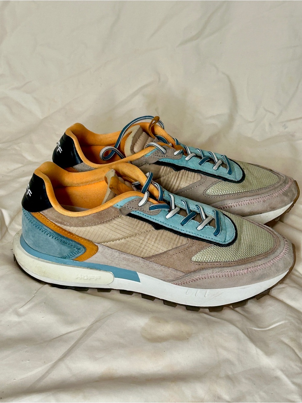 HOFF KUNASI Women’s Athletic Sneaker Suede + Mesh size 10